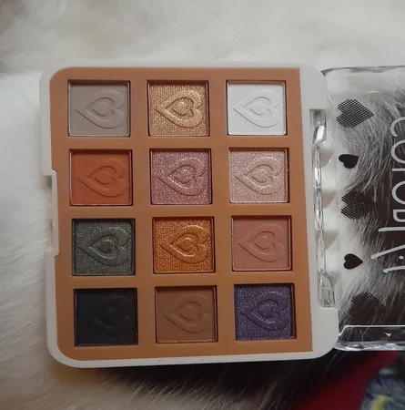 پالت سایه چشم دودو گرل مدل Color Vibe شماره 03