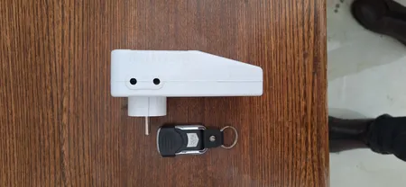 پریز برق ارت دار سیملس مدل PN1480