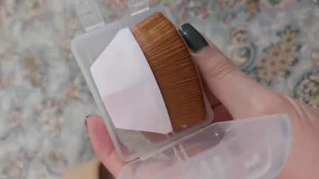 برس آرایشی مدل نانو پر تراکم