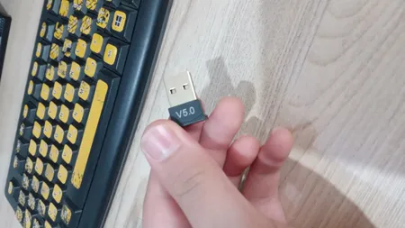 دانگل بلوتوث مدل CSR V5.0