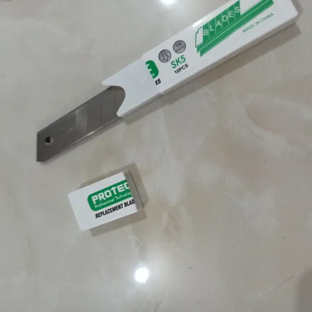 تیغ کاتر پروتک مدل AR-SK010 بسته 10 عددی