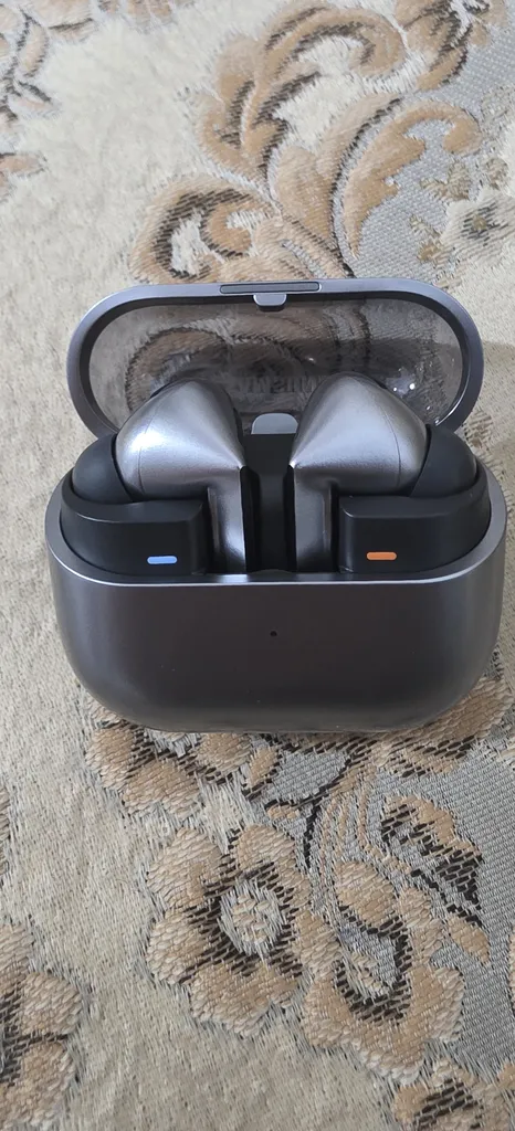 هدفون بلوتوثی سامسونگ مدل Galaxy Buds3 Pro