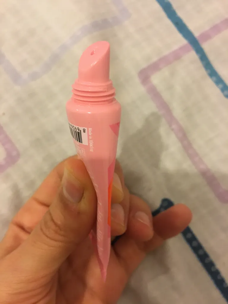 بالم لب پاستل مدل SHOW YOUR MAGIC