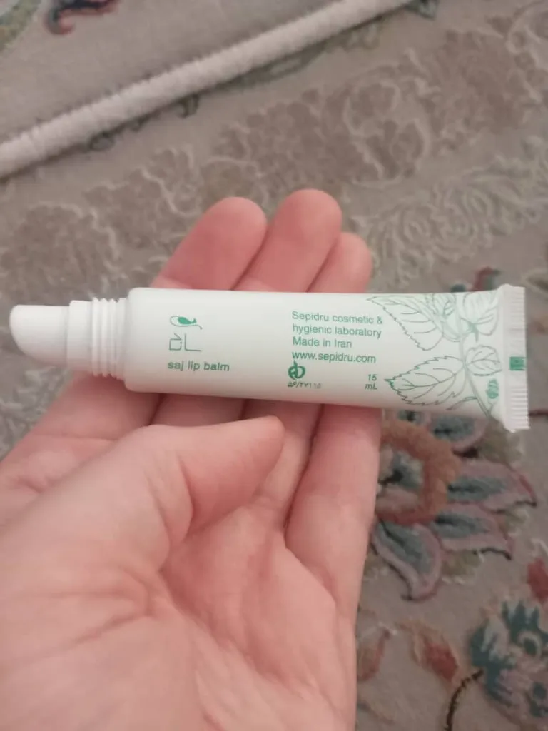 بالم لب ساج مدل Mint Kiss