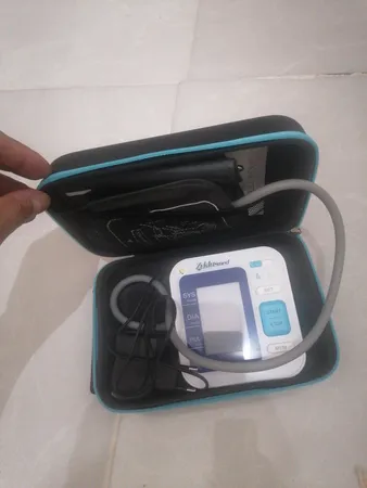 فشارسنج سخنگو زیکلاس مد مدل B01