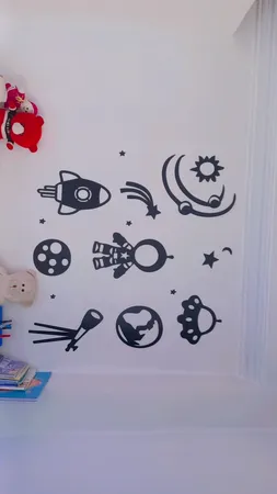 استیکر دیواری طرح فضا مجموعه 11 عددی