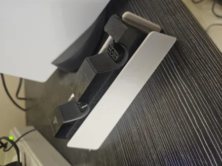 پایه شارژر دسته بازی پلی استیشن 5   مدل CFI-ZDS1