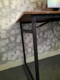 میز کامپیوتر مینیماتک مدل Flex 140