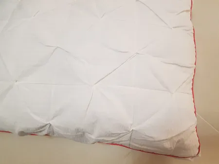 بالش طبی اکسون مدل پر