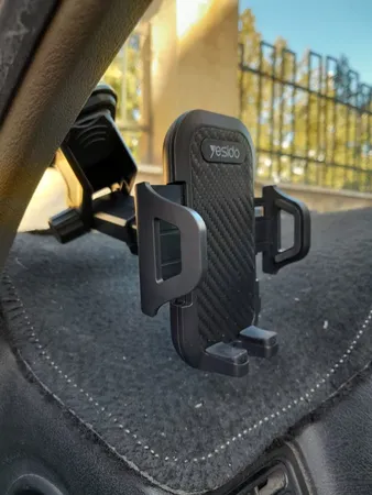 پایه نگهدارنده گوشی موبایل یسیدو مدل c23