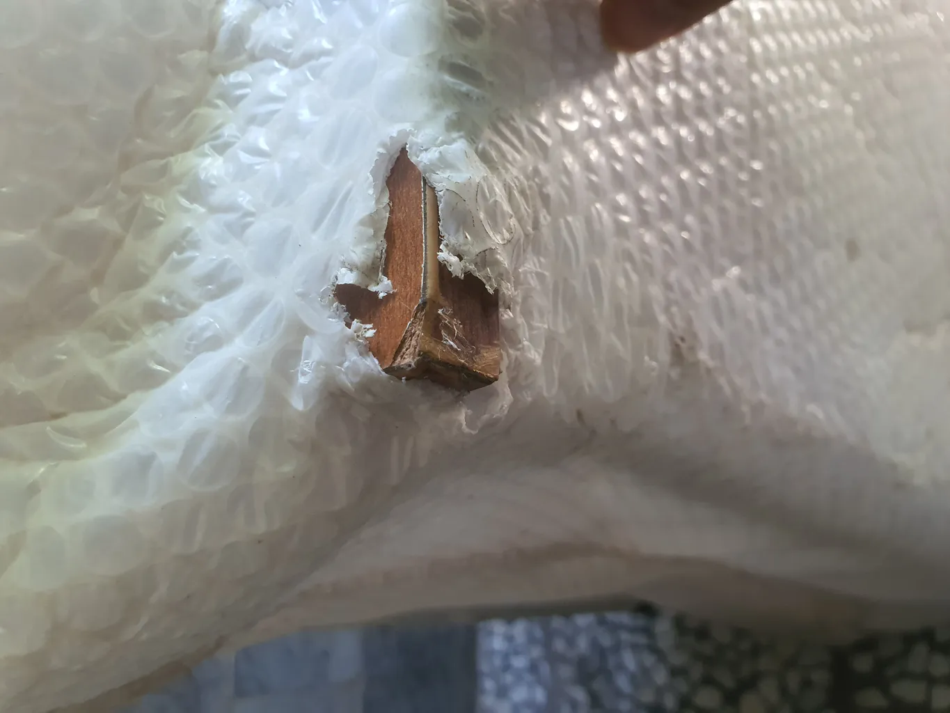 شلف دیواری دیزم مدل کافی بار کد SLF_F100_60_BRN