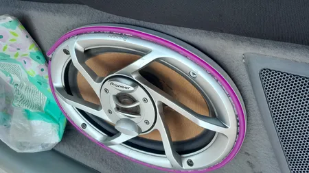 ریسه نئون فلکسی مدل v12 طول 1 متر