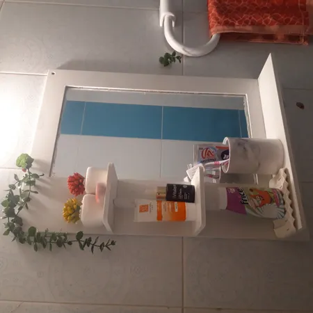 آینه سرویس بهداشتی خونه خاص طرح کلاسیک مدل 963