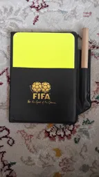 کارت داوری فوتبال طرح FIFA