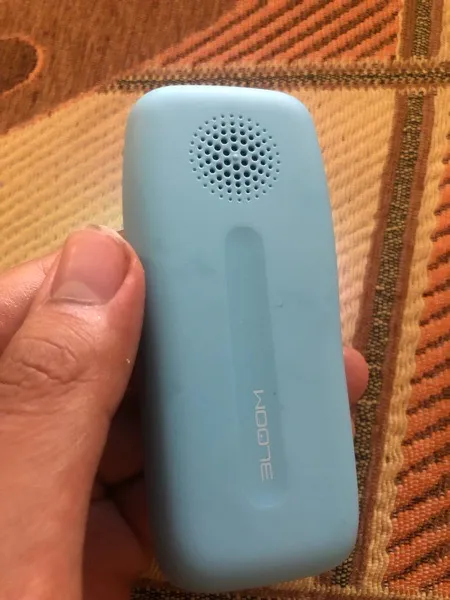 گوشی موبایل بلووم پلاس مدل B101 دو سیم کارت ظرفیت 32 مگابایت و رم 32 مگابایت