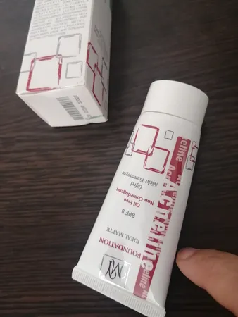 کرم پودر آکنه تیوبی مای مدل Acneline A02 حجم 35 میلی لیتر