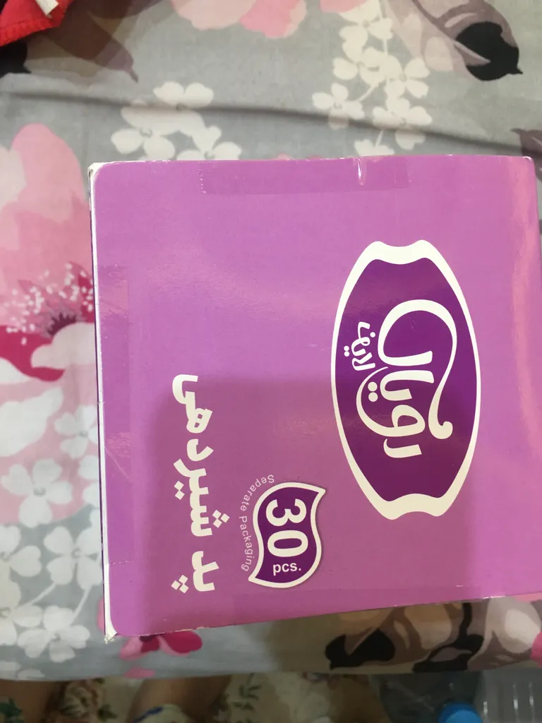 پد سینه رویال لایف مدل Royal30 بسته 30 عددی