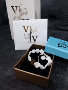 تجریه خرید دستبند طلا 18 عیار زنانه وی وی گلد گالری مدل تو مرا جان و جهانی