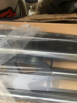 جلو پنجره ام وی ام X33 مدل T11-8401050