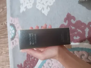 تجریه خرید سرم پوست وزه مدل Golden Snail حجم 100 میلی لیتر