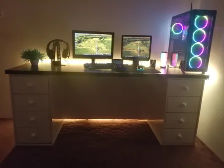 ریسه ال ای دی دریم لایت مدل rgb 5050 طول 2.5 متر