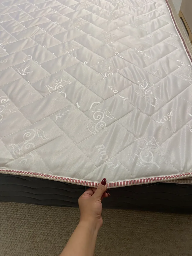 تشک رویال مدل طبی هانا پلاس دونفره سایز 160x200 سانتی متر