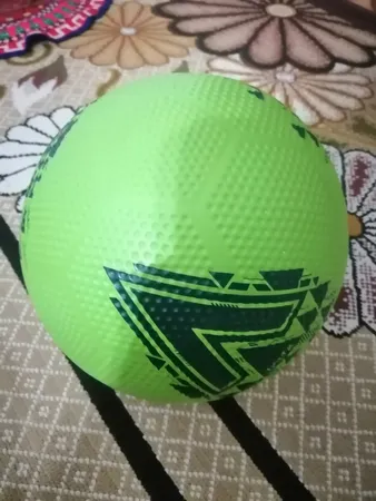 توپ فوتبال بتا مدل T10