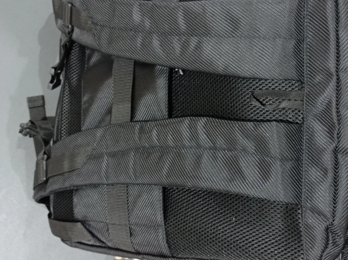 کوله پشتی لپ تاپ تنسر مدل راکی کد 119 مناسب برای لپ تاپ 15.6 اینچی