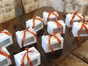 تجریه خرید ظرف یکبار مصرف مدل جعبه پذیرایی طرح دفاعیه بسته 10 عددی