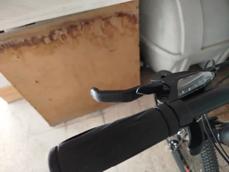 محافظ دسته ترمز مدل LD30 بسته 2 عددی