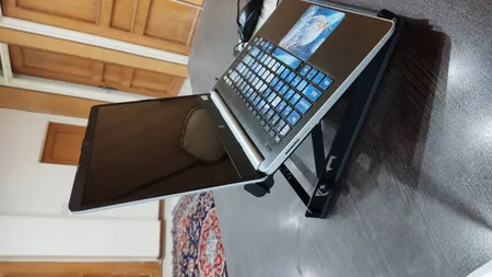 پایه نگهدارنده لپ تاپ مدل  tuneex