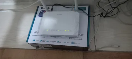 مودم روتر ADSL2 Plus بی‌سیم N300 دی-لینک مدل DSL-2750U