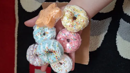 کوکتل پدیکور اور مدل دونات وزن 130 گرم بسته 6 عددی