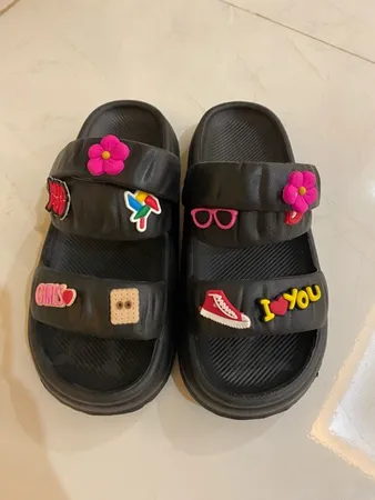 صندل زنانه مدل لوسی کد 82-BL