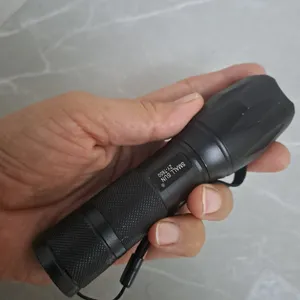 تجریه خرید چراغ قوه دستی اسمال سان مدل پلیسی