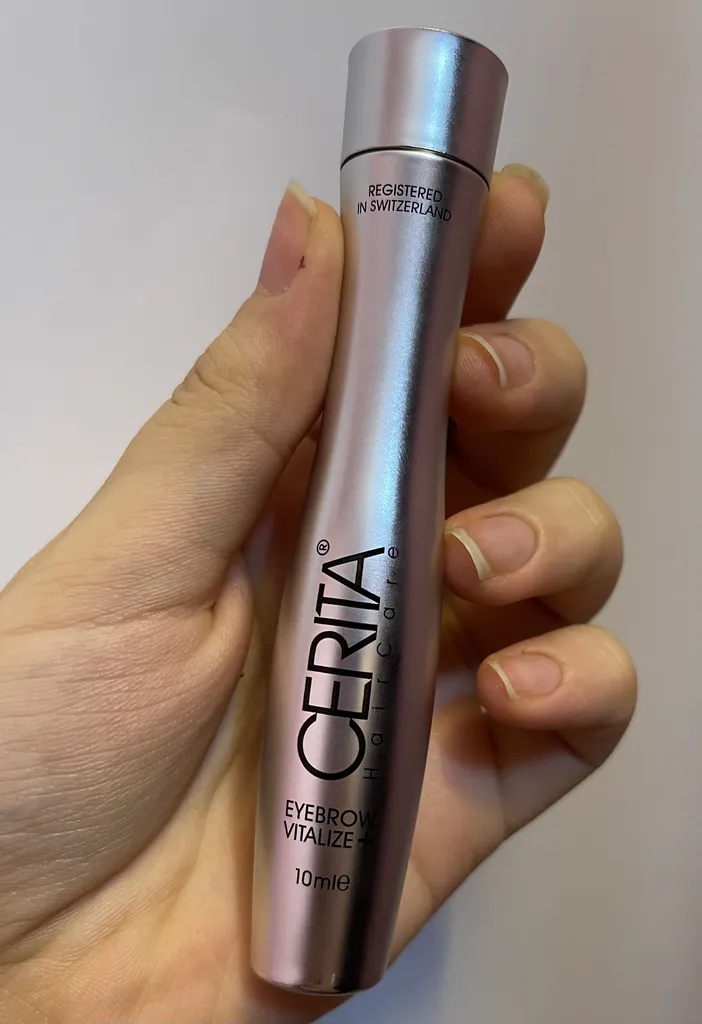 سرم احیا کننده ابرو سریتا مدل Eyebrow Vitalize حجم 10 میلی لیتر