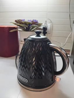 کتری برقی وگاتی مدل VE-143