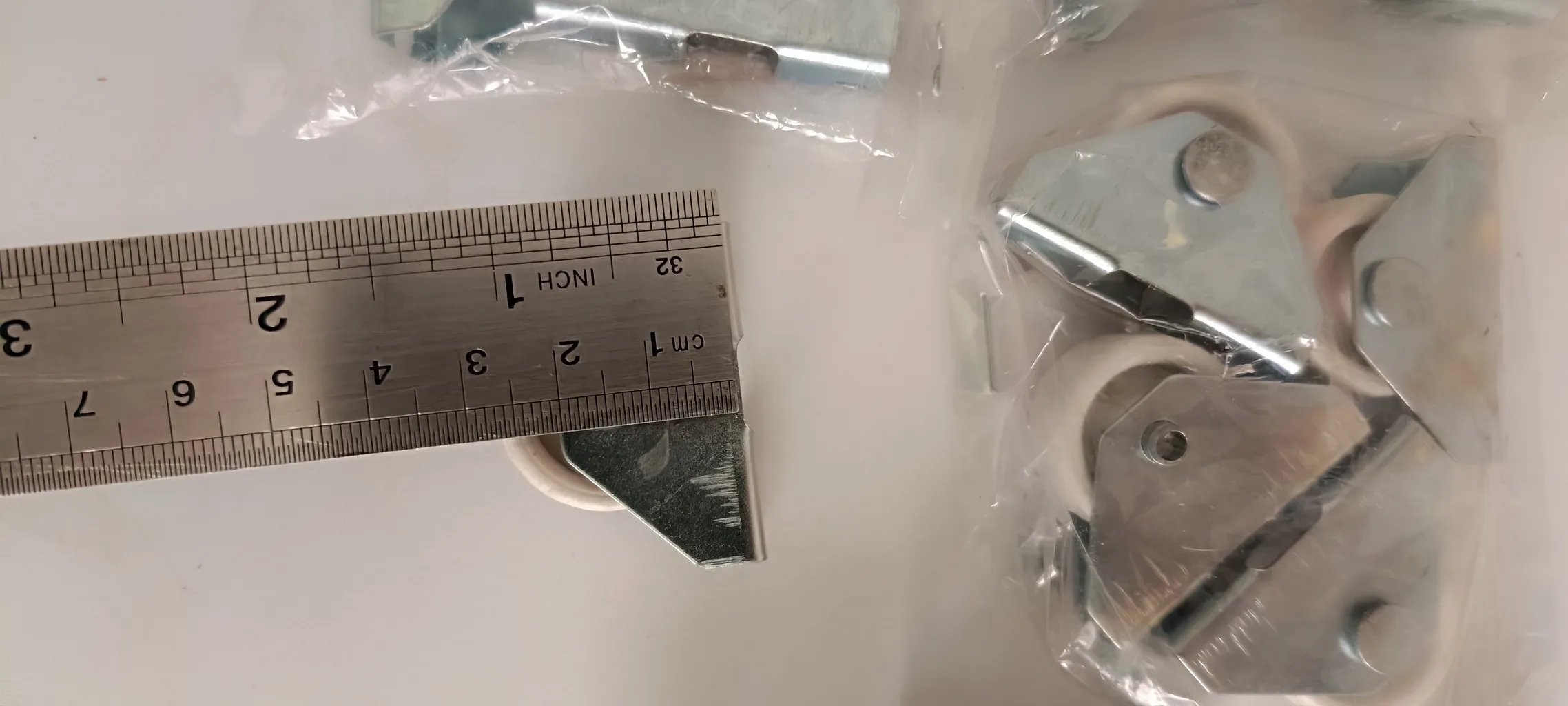 چرخ چمدانی مدل 15MM کد 479 بسته 4 عددی