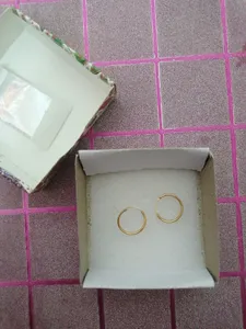 تجریه خرید گوشواره طلا کم اجرت 18 عیار زنانه طلای ترنم مدل حلقه ای