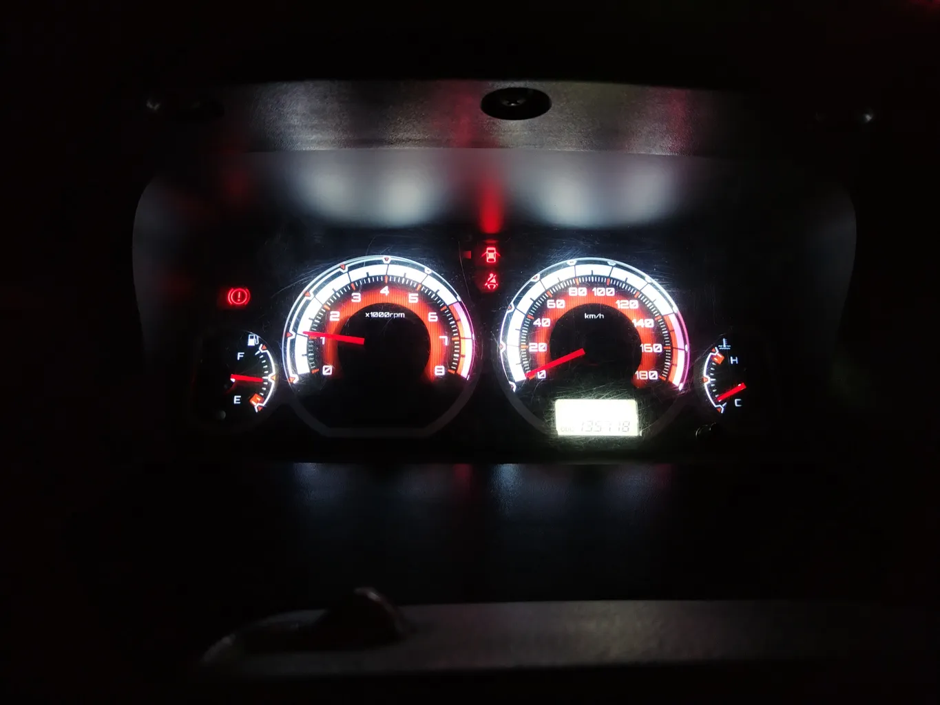 صفحه کیلومتر خودرو کد 02 مناسب برای پراید صبا