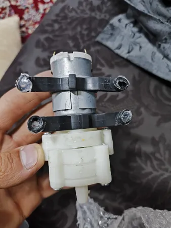 پمپ آب مدل r385