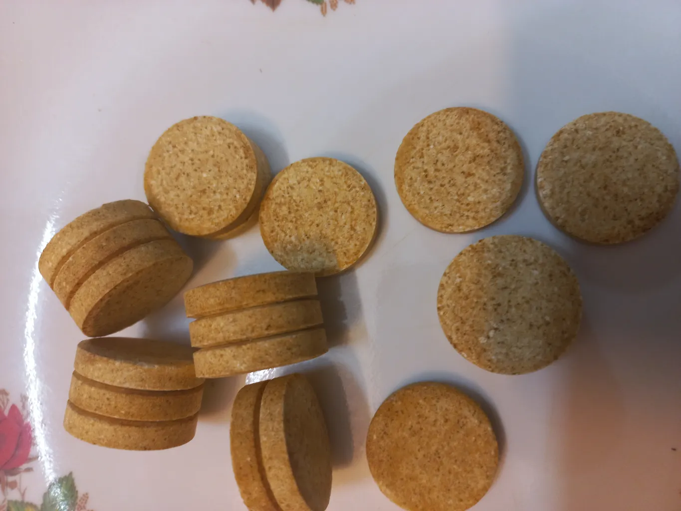 قرص یونی زینک لیبرتی سوییس و جوشان ویتامین C 1000 میلی گرم‌ های هلث