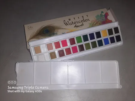 آبرنگ 24 رنگ آقا میری کد 564