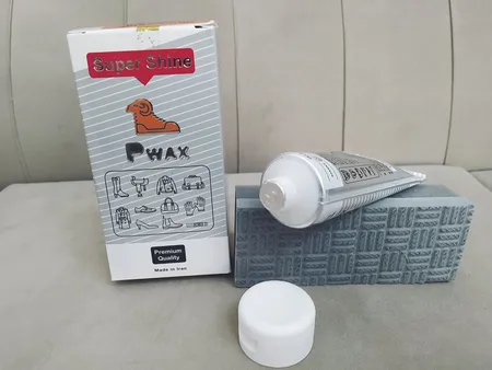 واکس براق کننده کفش پی واکس مدل 2 به همراه اسفنج