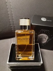 تجریه خرید اکستریت پرفیوم مردانه مومیا مدل دیور هوم اینتنس با رایحه گرم حجم 50 میلی لیتر