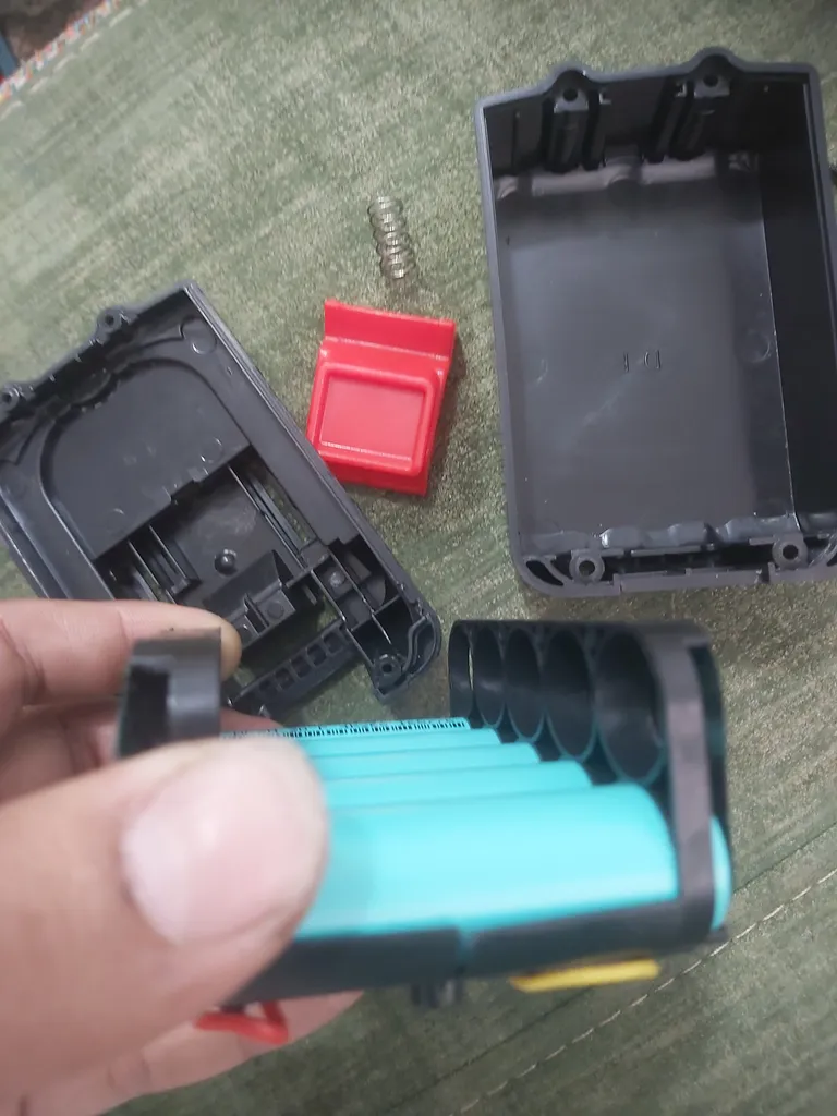 اره زنجیری شارژی باس مدل 88VF