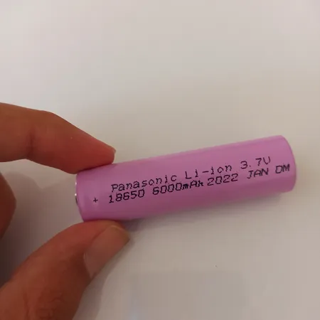 باتری لیتیوم یون قابل شارژ پاناسونیک کد 18650 ظرفیت 6000 میلی آمپرساعت