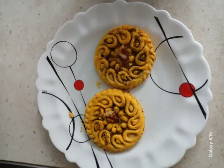 کلمپه گردویی زعفرانی ممتاز رضا بیجاری کرمان - 500 گرم