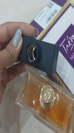 ادوپرفیوم نیو پرستیژ کالر مدل Paco Rabanne Invictus حجم 100 میلی‌لیتر