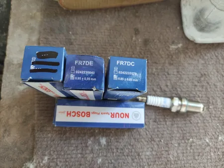 شمع خودرو شمع نور مدل FR7dc بسته 4 عددی